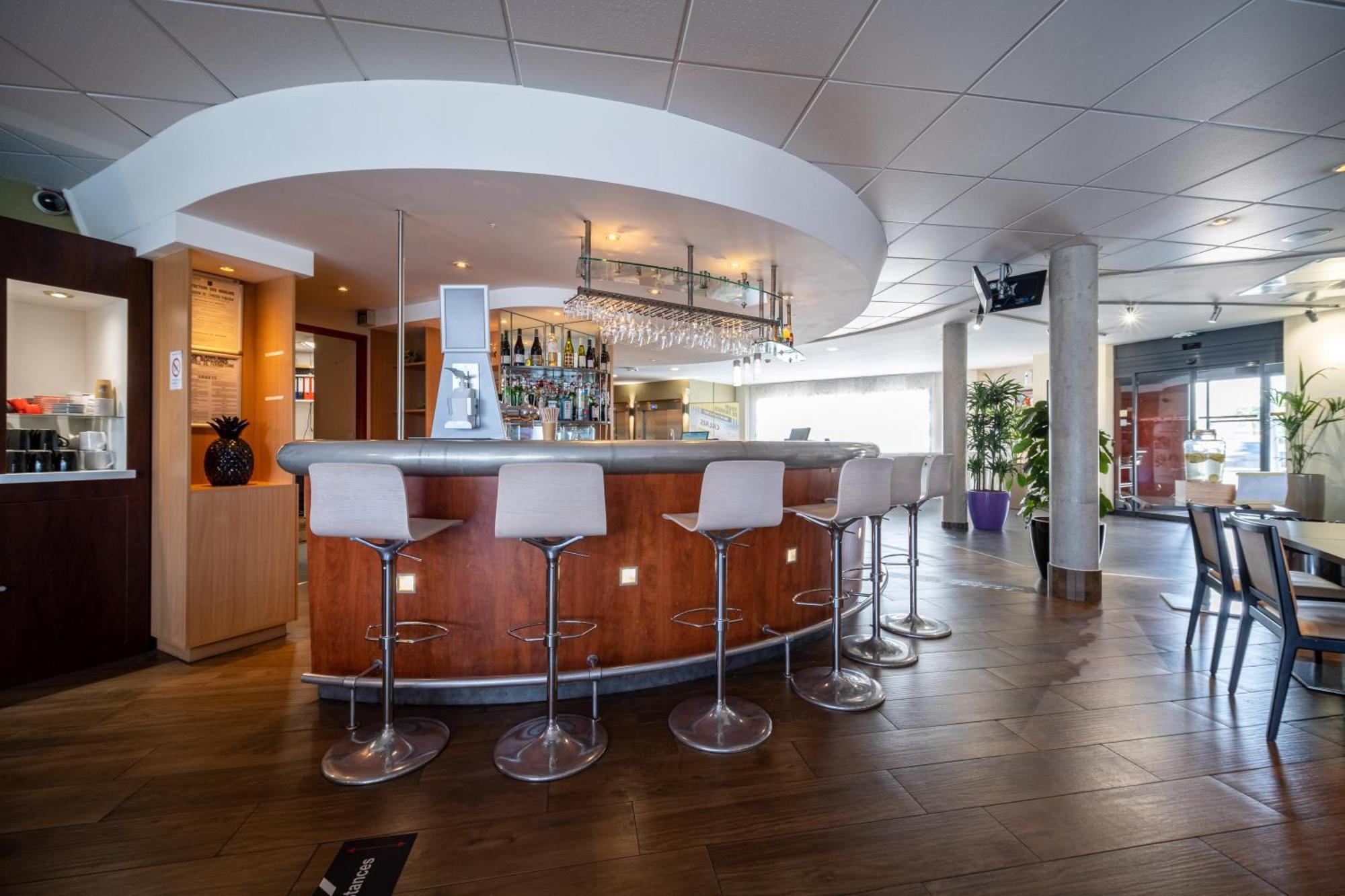 B&B Hotel Calais Terminal Cite Europe 4 Etoiles コケル エクステリア 写真